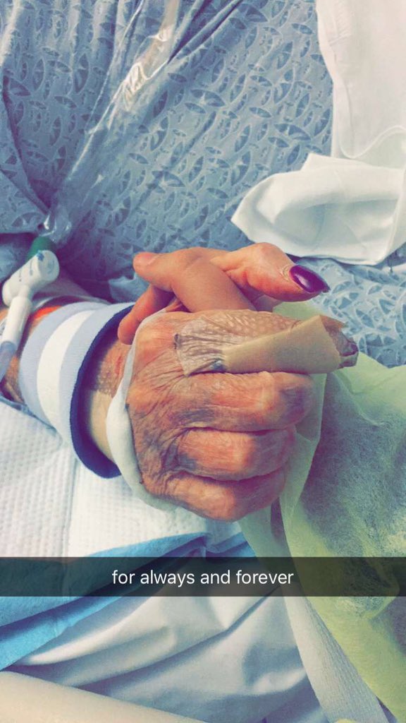 xxashleynoelxx's tweet photo. i will love you till you take your last breath and i take mine. #ForAlwaysAndForever https://t.co/svGKvZ3mV8