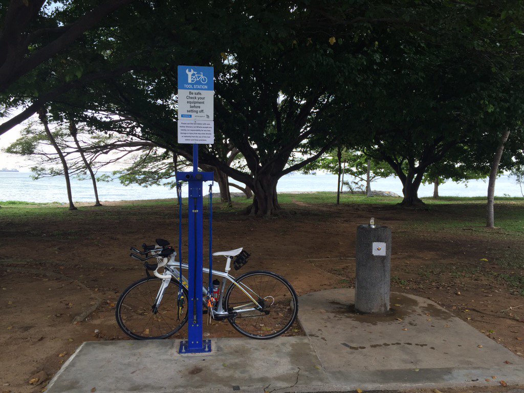 bike tool station