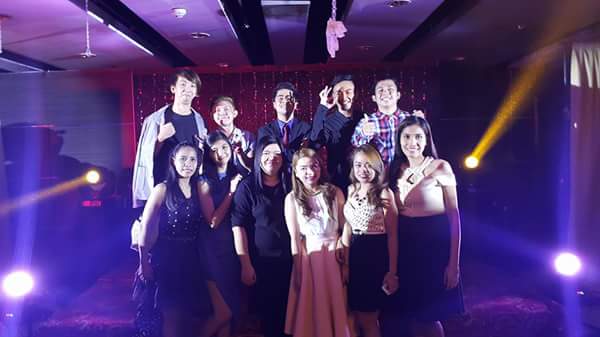 Yaneeeey's tweet photo. Yung team ko na love na love ko 💓 #ReportsWriters #TeamTagaUlat #OrtigasAndQc #VSSi https://t.co/qoUccEKmfq