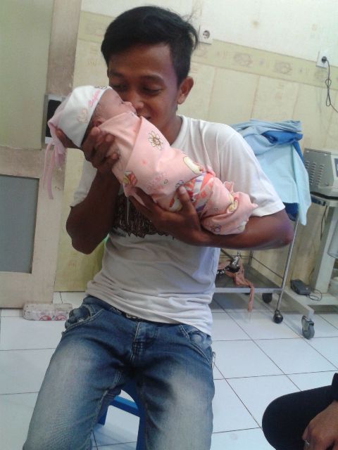 ﺍﻟﺤﻤﺪ ﻟﻠﻪ ﺭﺏ ﺍﻟﻌﺎﻟﻤﻴﻦ. Senengnya