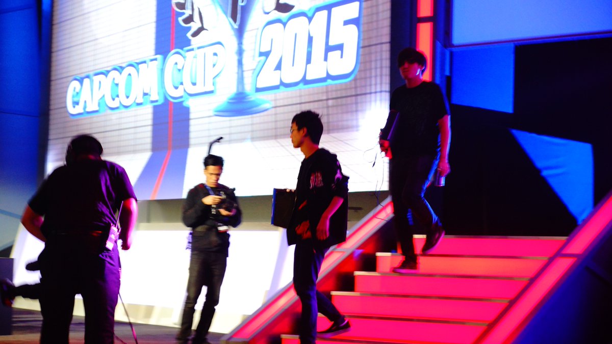 XHAUSTEDgamer's tweet photo. @kazunoko0215 Here are some more shots of the Champ! #CapcomCup2015 #PSX15 #thecouncil #Sony #PS4 https://t.co/aCs2dbE5NF