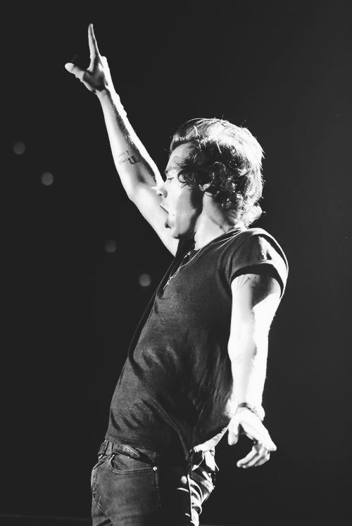 1DNotesNew's tweet photo. RT = UN VOTO
#MTVStars One Direction https://t.co/E32E9yxHso