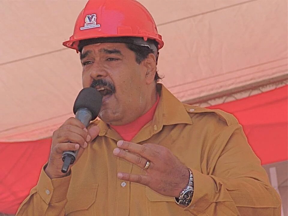 amarcanopsuv's tweet photo. Estamos contigo @NicolasMaduro confiamos en tu dirección #MoralChavistaEnAlto Aquí nadie se rinde @HectoRodriguez https://t.co/5iFken2TW0