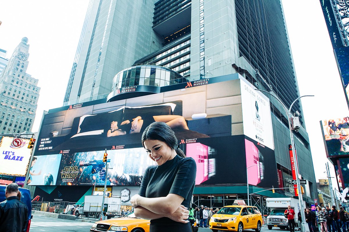 Casually seeing my face on the giant @beatsbydre billboard in Times Square… ahhhh!! #HandsToMyself vid coming soon!