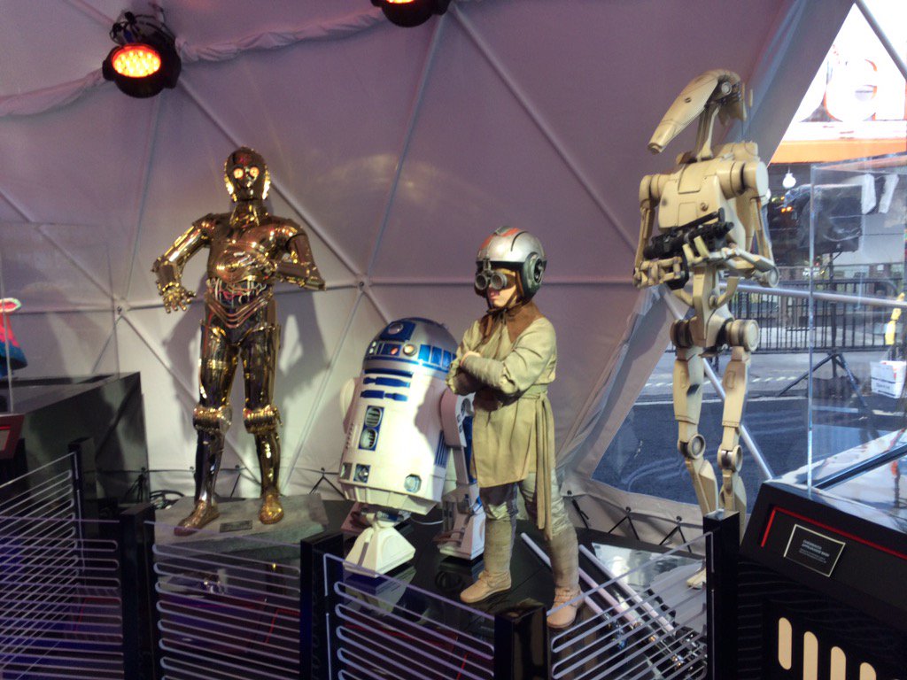 ktlaENT's tweet photo. Tonight @KTLA 10p go inside the @starwars #GalacticExperience @LALIVE so much #StarWars Memorabilia & more @DougKolk https://t.co/0kLb2U2MsF