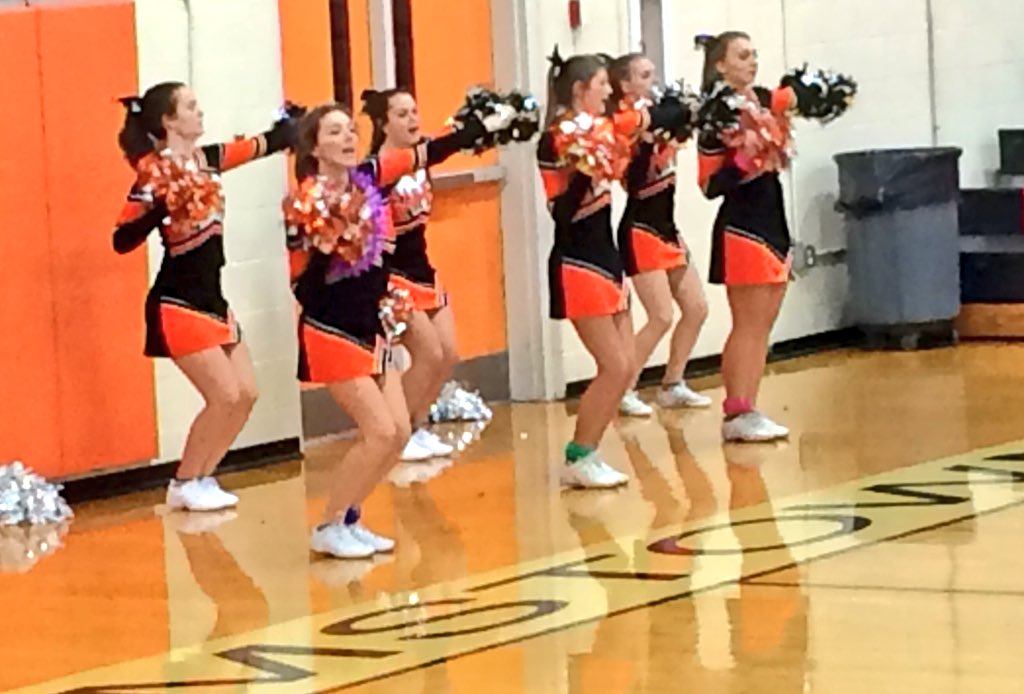 TMirones's tweet photo. GBB: @WtownIndSchools win by 20 over #PendletonCo 73-53. #Demon start 4-0 @WCPO https://t.co/TyK6iRMx9E