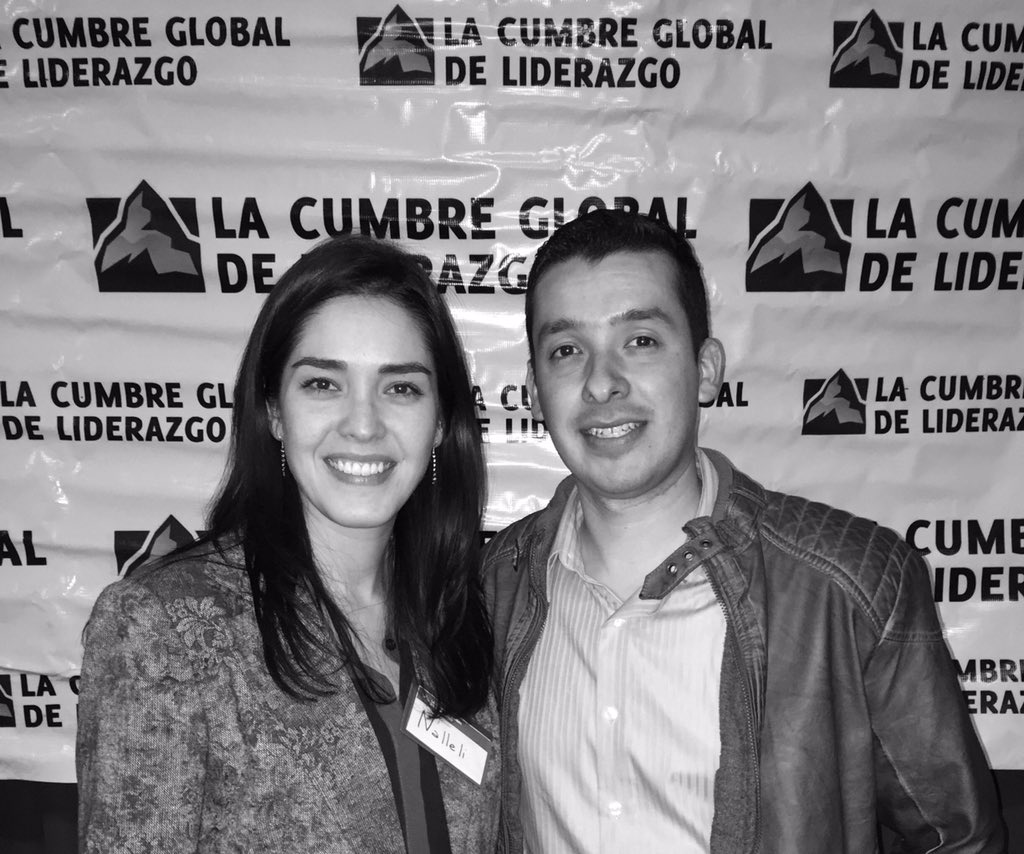 DraRector's tweet photo. La Cumbre Global de Liderazgo 2015
@LaCumbreSLP 
#gls2015 https://t.co/6alqCgLivG