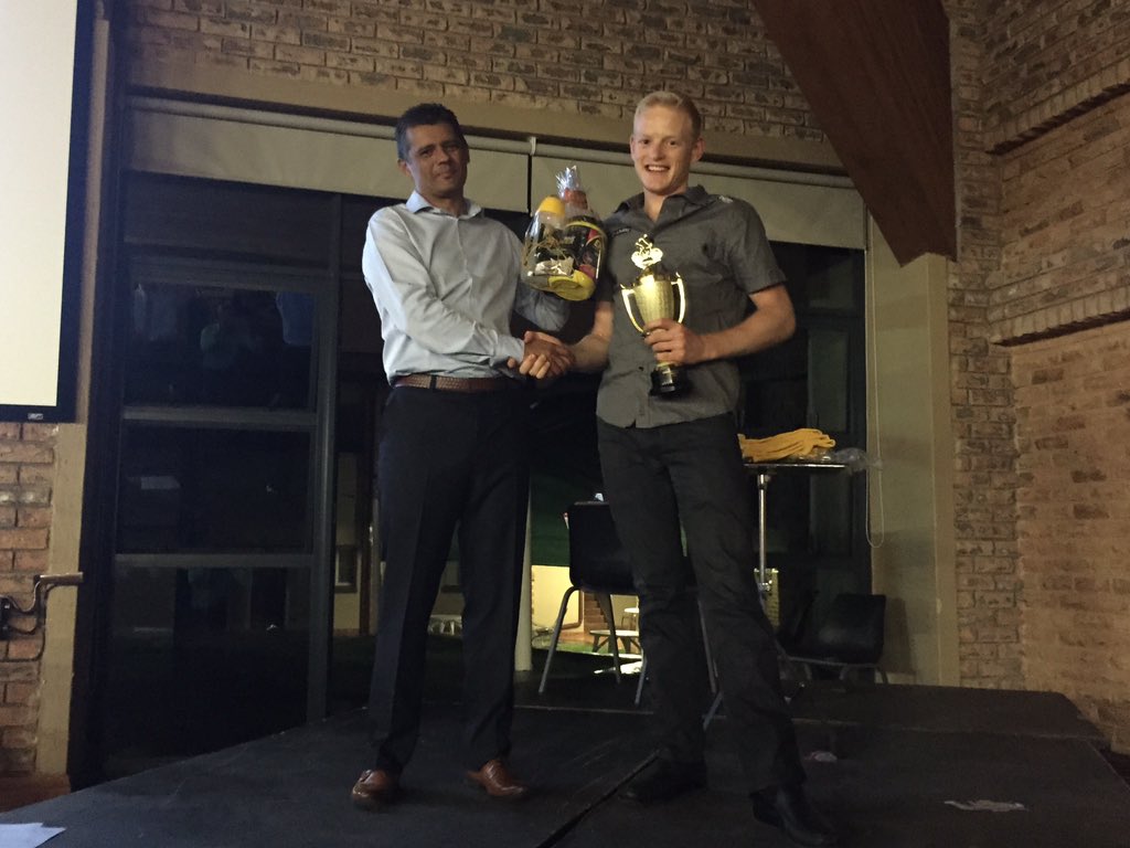 ESMEROcycling's tweet photo. Cyclist of the Year @GarethKrisch #EsmeroAwardsEvening2015 https://t.co/xC7LSxJhIx