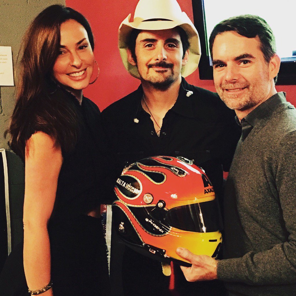 What a special night! Great way to wrap up this amazing season &amp; career. Thanks <a href="/TeamHendrick/">Hendrick Motorsports</a> &amp; <a href="/BradPaisley/">Brad Paisley</a>!