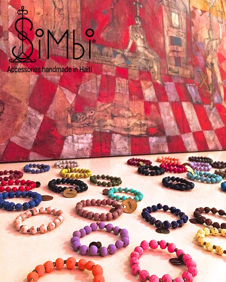 simbihaiti's tweet photo. Wearable #art by Simbi® #Artwork Haitian #artist #pascalemonnin @theartquote @ArtBasel #artbasel #simbihaiti https://t.co/X5YQWgFm0Z