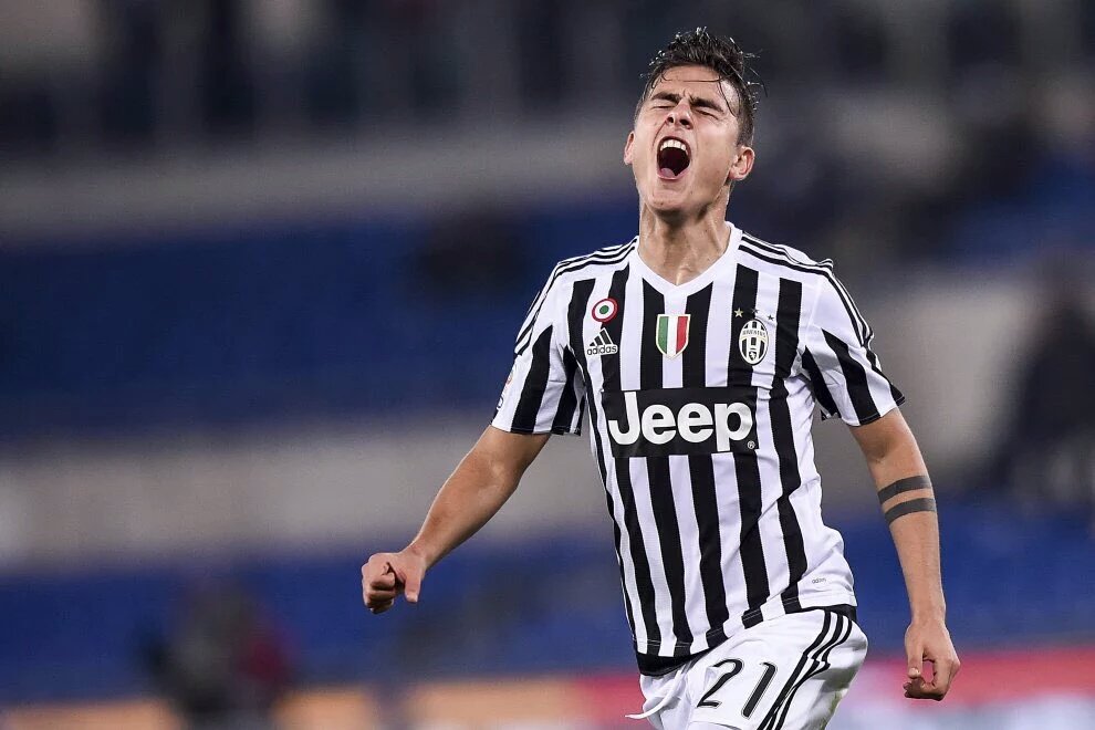 JCIndonesia's tweet photo. Buongiorno Bianconero! Awali akhir pekan ini dengan semangat #ForzaJuve https://t.co/rzpXG2BkMi