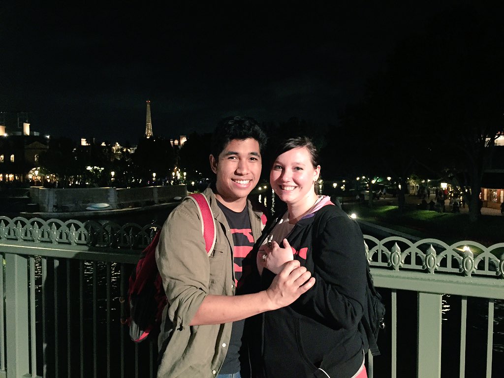 MrCreepyPasta0's tweet image. I've been planning this for a while and it finally all came together. Disney world. Epcot. Paris. She said yes.