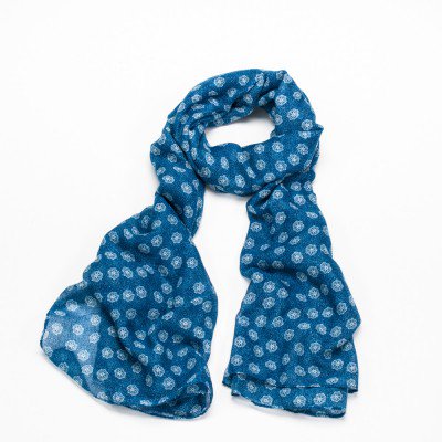 Shopafrolics's tweet image. Winter warmer! Printed scarves only £9.99

shopafrolics.co.uk/ourshop/cat_94…

#ladiescoffeehour #womaninbizhour