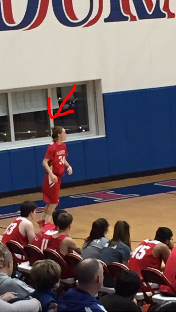 polekat20's tweet photo. Plainview has manbuns #BeatPlainview https://t.co/B5JdOmbsjx