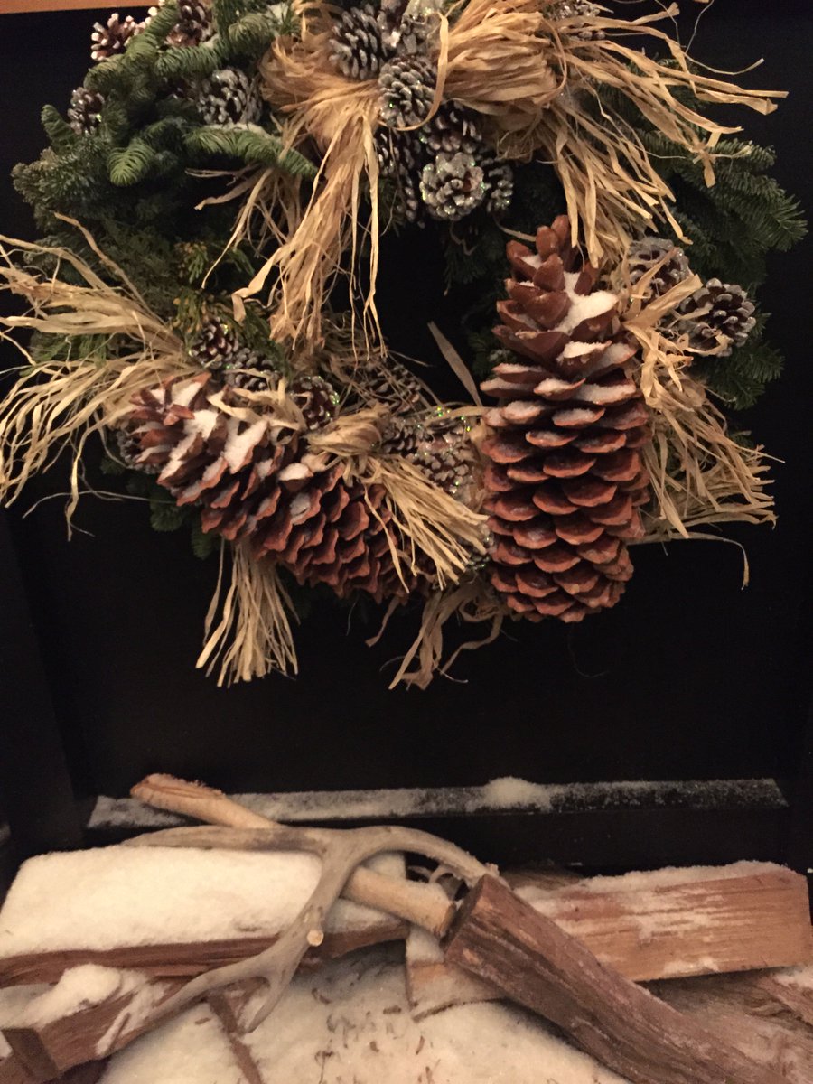 TanyaBastianich's tweet photo. Enjoying the @Eataly Baita tonight! #AlpsinNYC #AlpineGetaway https://t.co/ZHTsxgPRmu