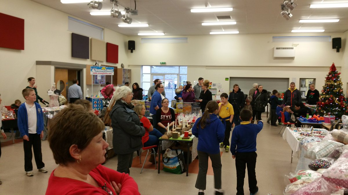 LitchardPrimary's tweet photo. The FOLPS xmas Fayre was a roaring success. Thanks to all that came #FOLPS https://t.co/Yqs3M9VS52