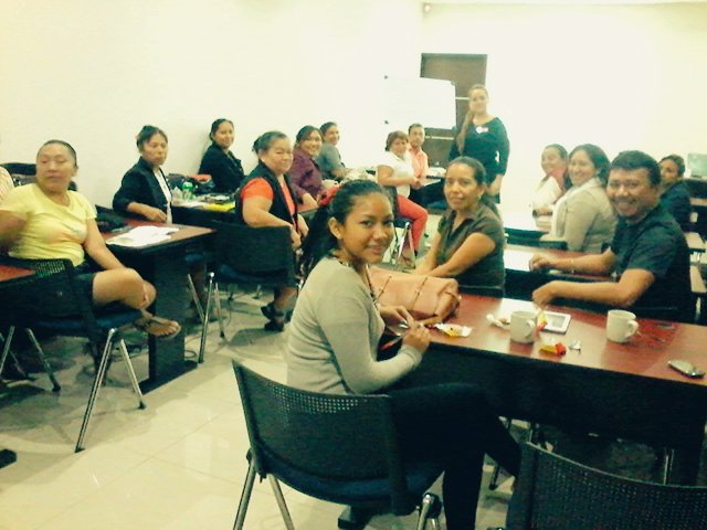 ECRivieraMaya's tweet photo. Muchas gracias por su asistencia al #curso #taller de #redessociales en @ECRivieraMaya #PlayadelCarmen #QuintanaRoo https://t.co/r3oQ6Voi5l