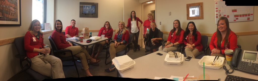 #jessiecamehome!!!  Thanks for stopping in as it was great to see you!!  <a href="/jessienohl/">Jessica Witt</a> <a href="/eaberrisford/">Erin Berrisford</a> @