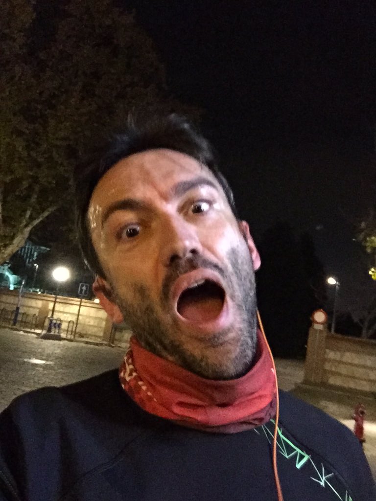 oscarac07's tweet photo. Y así te quedas al hacer 9 jodidos kms después de llevar 1 mes tocándote la badana
#deathrunner https://t.co/mEF5ZdpTQe