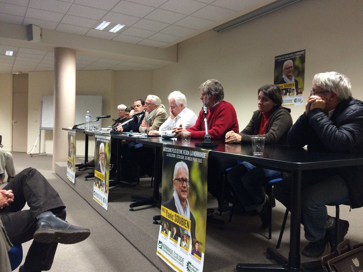 EELV_Normandie's tweet photo. "Nous sommes tous une part de la solution" @YanicSoubien #NormandieEcologie #Régionales2015 https://t.co/VwSBpaMKow