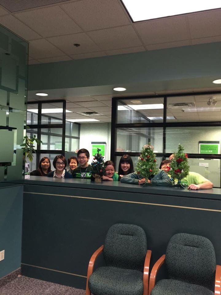hlhkwok's tweet photo. #httw1 @justine0183 @DerekTurner_TD @VencyChui @nicolelauret happy green Friday at Chinatown branch https://t.co/f5ERYhiDxi