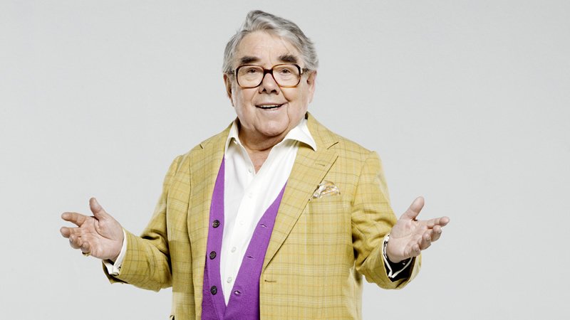 Happy Birthday to Ronnie Corbett! He\s 85 today. 