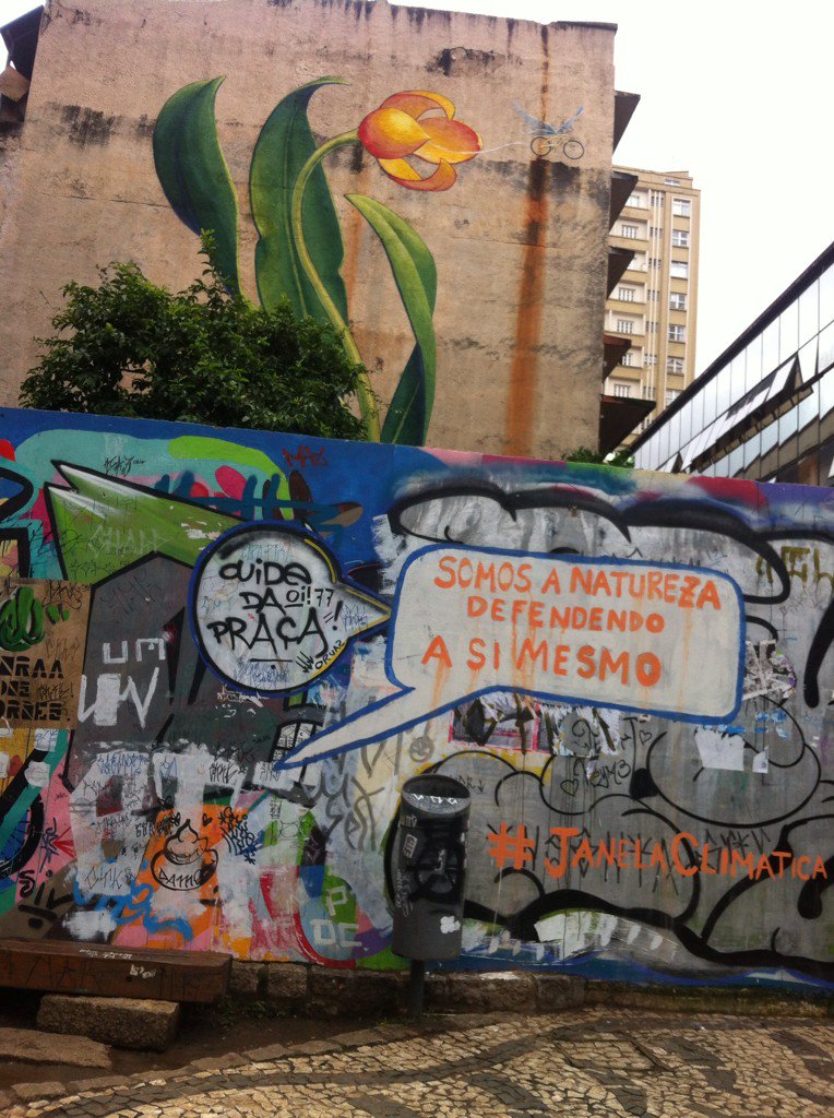 CuritibaClima's tweet photo. @Climate_Games Few more up now.. #pracaciclista #iCities #FMB3 with d #climateGames phrase #COP21 #climatechange https://t.co/p37uEUx91A
