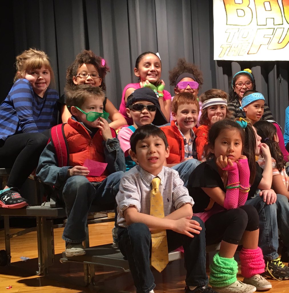 MyRedCooper's tweet photo. Back to the Future! They did an amazing job! @APS_ATS @MrsFullerATS @MrsSwainATS @ccd2469 @MrsG_ATSmusic #ATSstars https://t.co/WhlgtPUTTZ