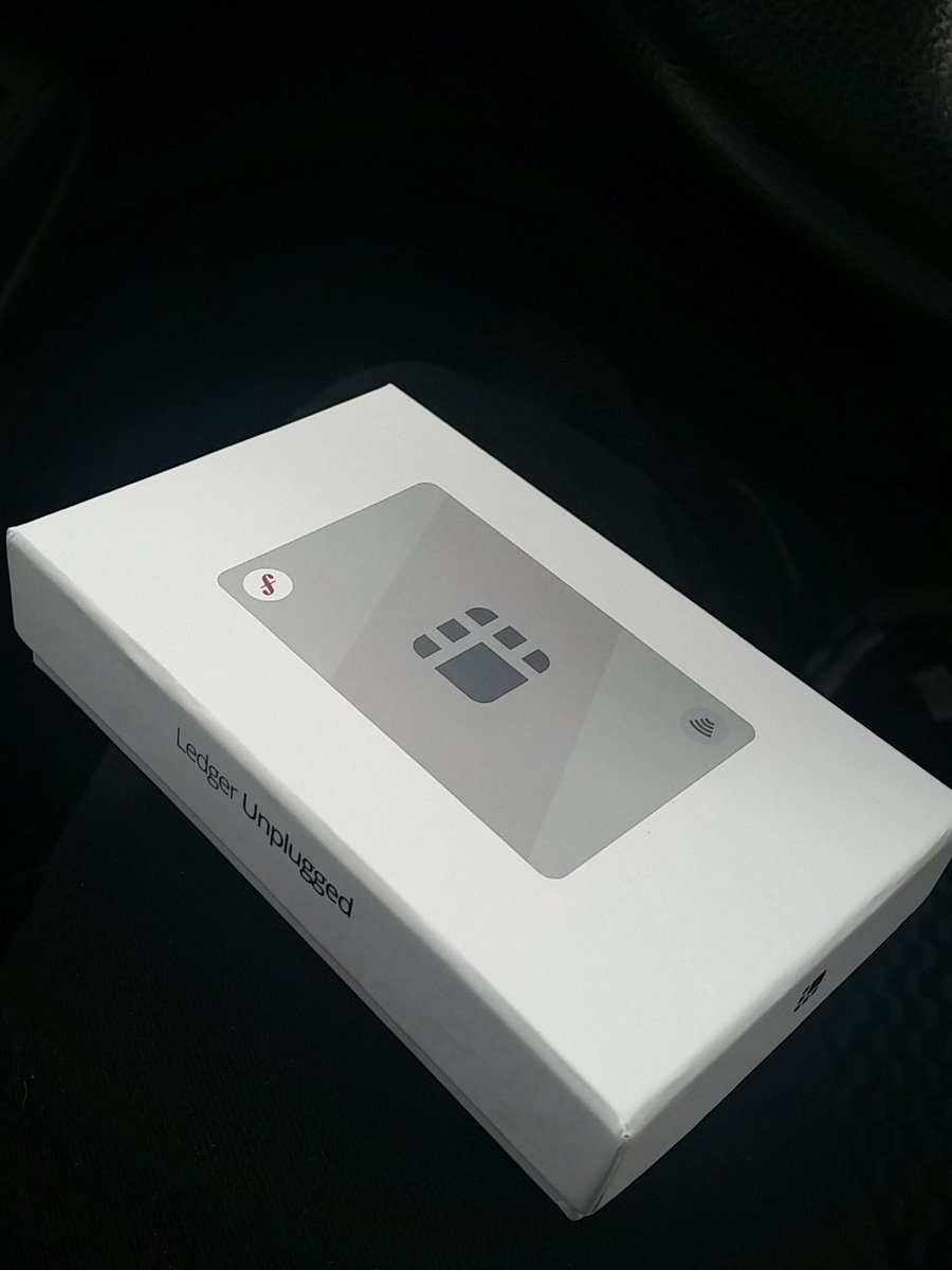 BTCsessions's tweet photo. An early Christmas present to myself! #bitcoin #ledgerunplugged https://t.co/l9wyJOBLaB