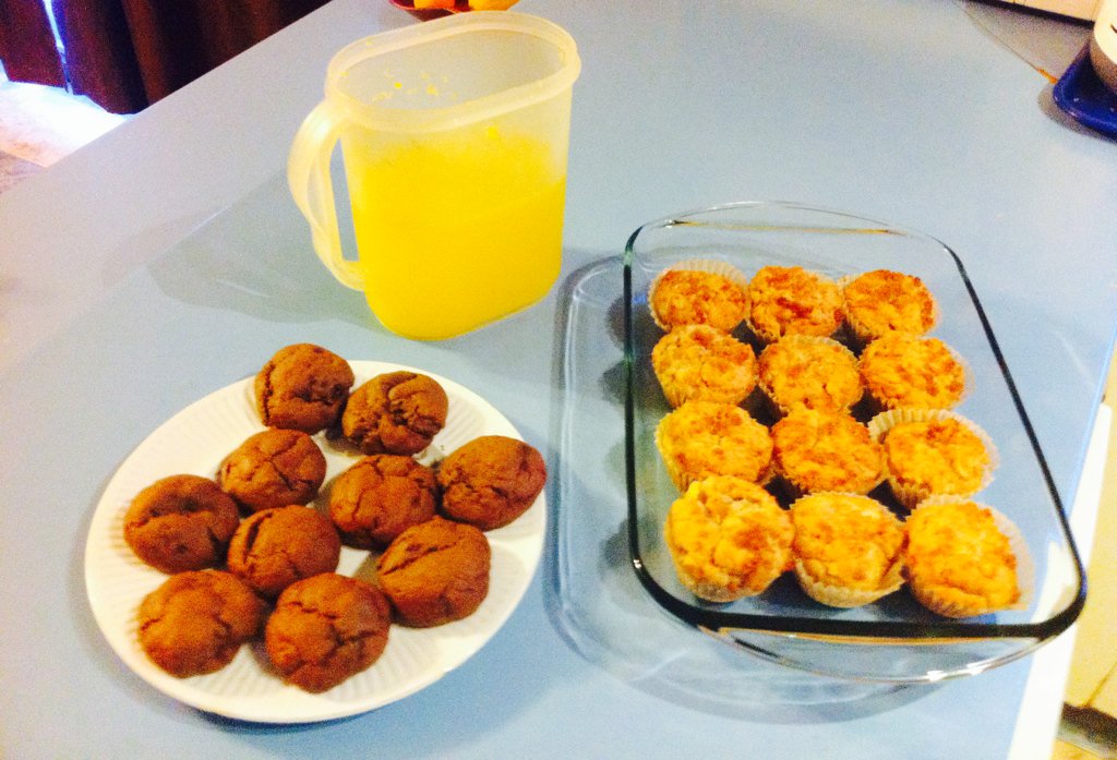 Perfect day for cooking! #doublechocolatecookies #diyorangejuice #applemuffins #cooking #CookingFever