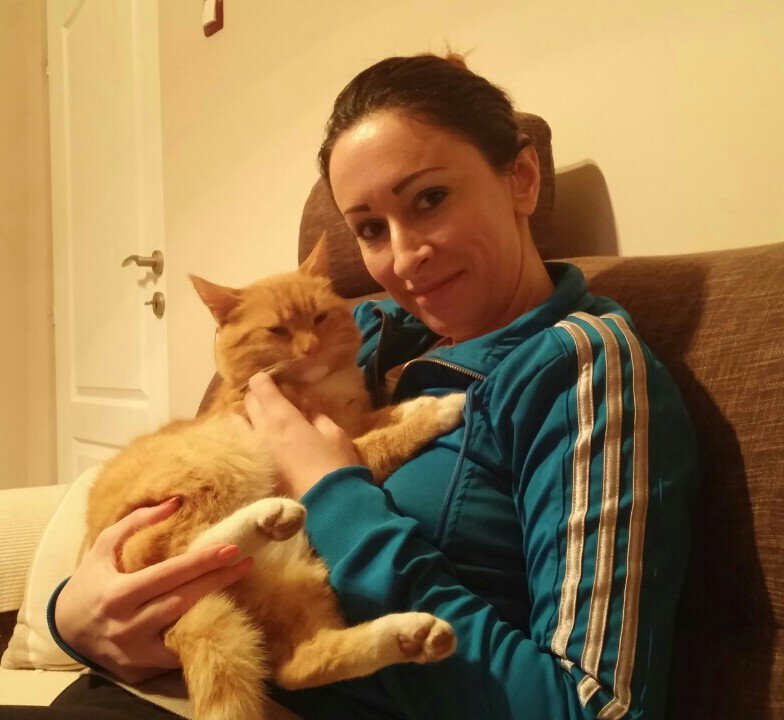 jecazaric's tweet photo. #AtHome #Srecko https://t.co/bBvhp49uNw