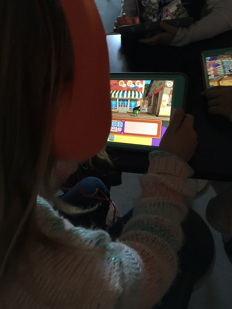bgrigzz's tweet photo. Just coding away!! Practicing for #HourOfCode!! @hourofcode @lcetech @LenoirCityTech @LenoirCitySch @ChrisSmallen https://t.co/lm4t76kiyS