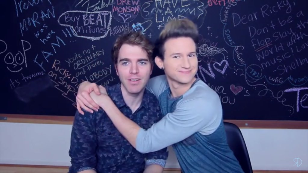 eveningmirrror's tweet photo. Honestly.... I ship it #shicky https://t.co/1Y9hffb613