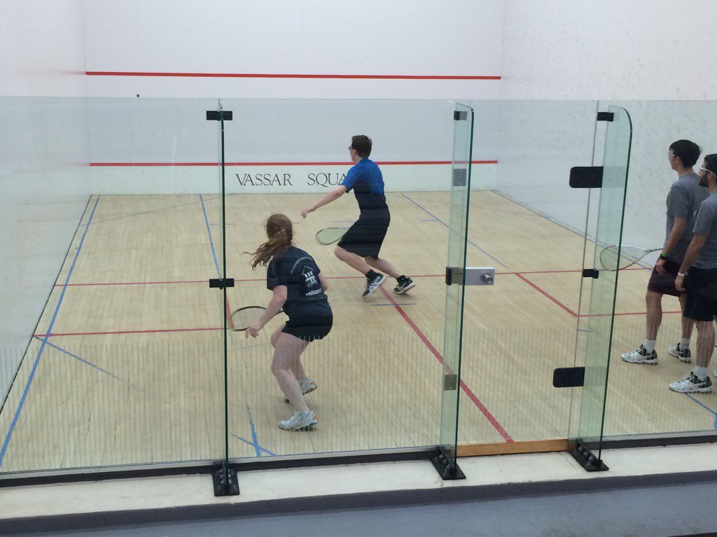 Vassar Squash tweet media