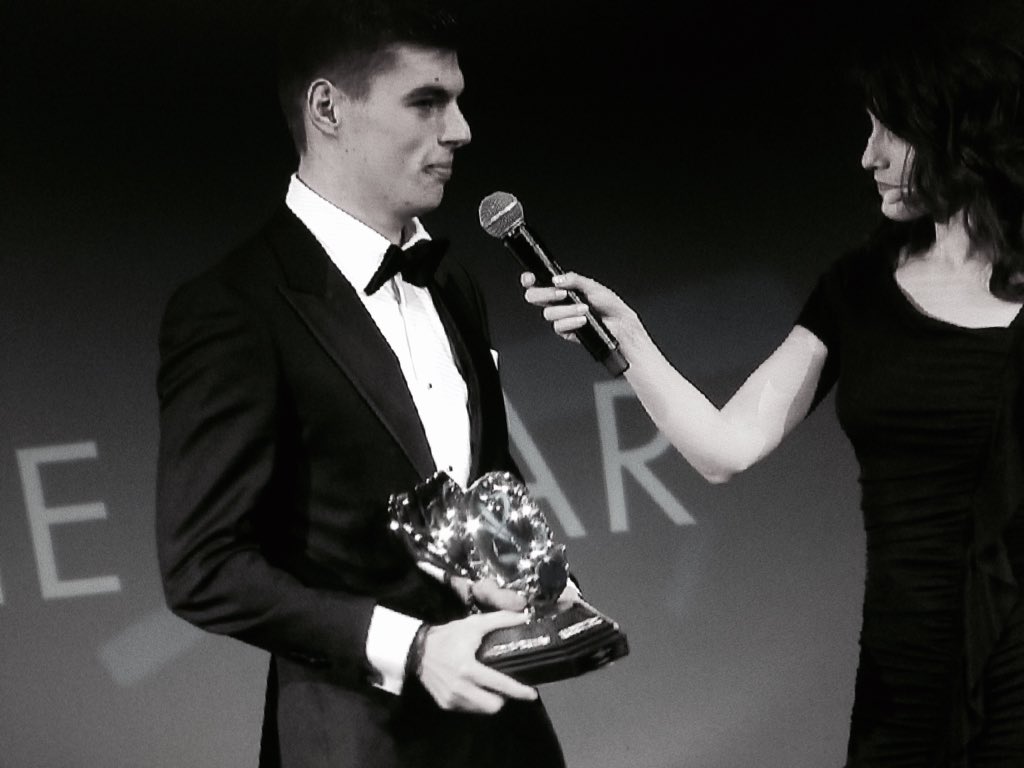Tony042's tweet photo. Max Verstappen just received his trophy for Rookie of the Year 🏆 #FIAGala https://t.co/vm8oNErHoz
