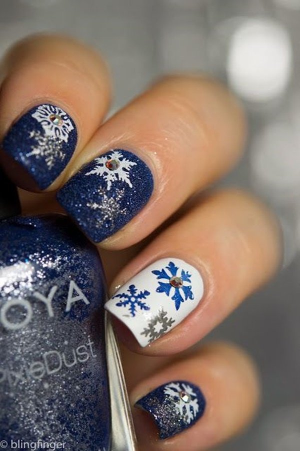 Check out this list for holiday and Christmas-style nail inspiration! omkt.co/AAGaU2