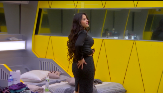 BigBrother_PM's tweet image. Pero miren nada más... mi maestra #BBSexyDevil. 😏