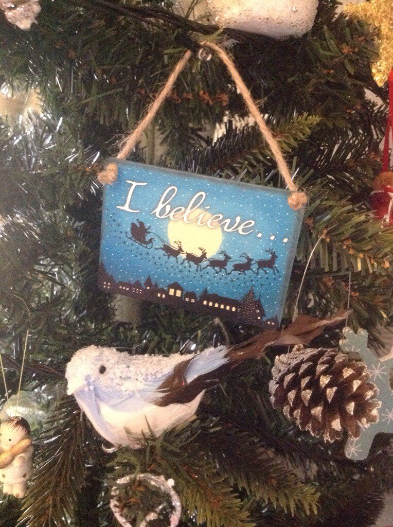 FarmCountryGift's tweet photo. The best quality #ChristmasDecorations Made in the UK by Metal Sign Company. Look fantastic on the tree! #xmastree https://t.co/yapJvHCAvE