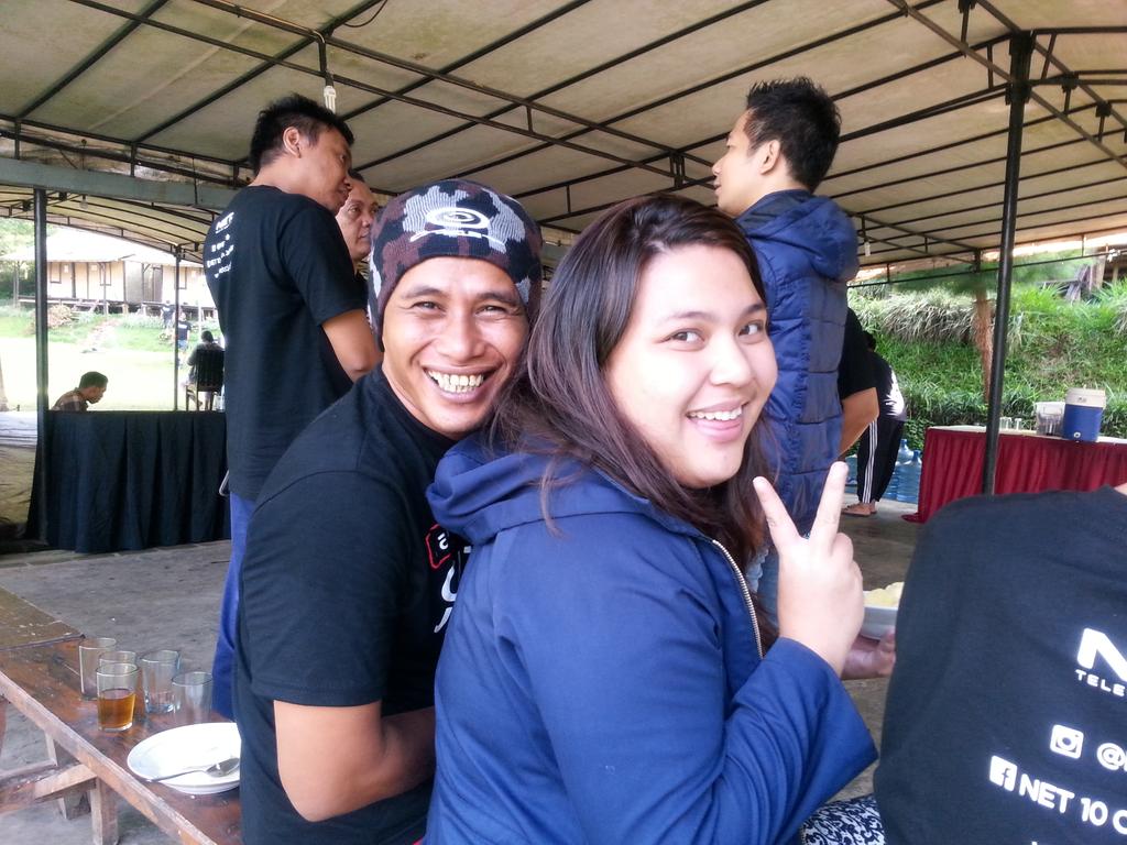 Adi82MZ's tweet image. @NET_CJ mba becca sama @RoedySidrap yg blm mandi...#NETCJCAMP