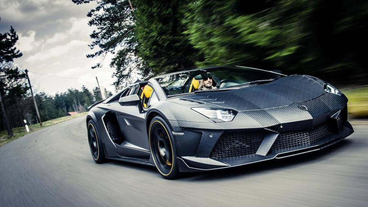 FormulaOneWorld's tweet image. Air raid: meet Mansory’s 1,233bhp Lambo Aventador Roadster buff.ly/1XFuNlU