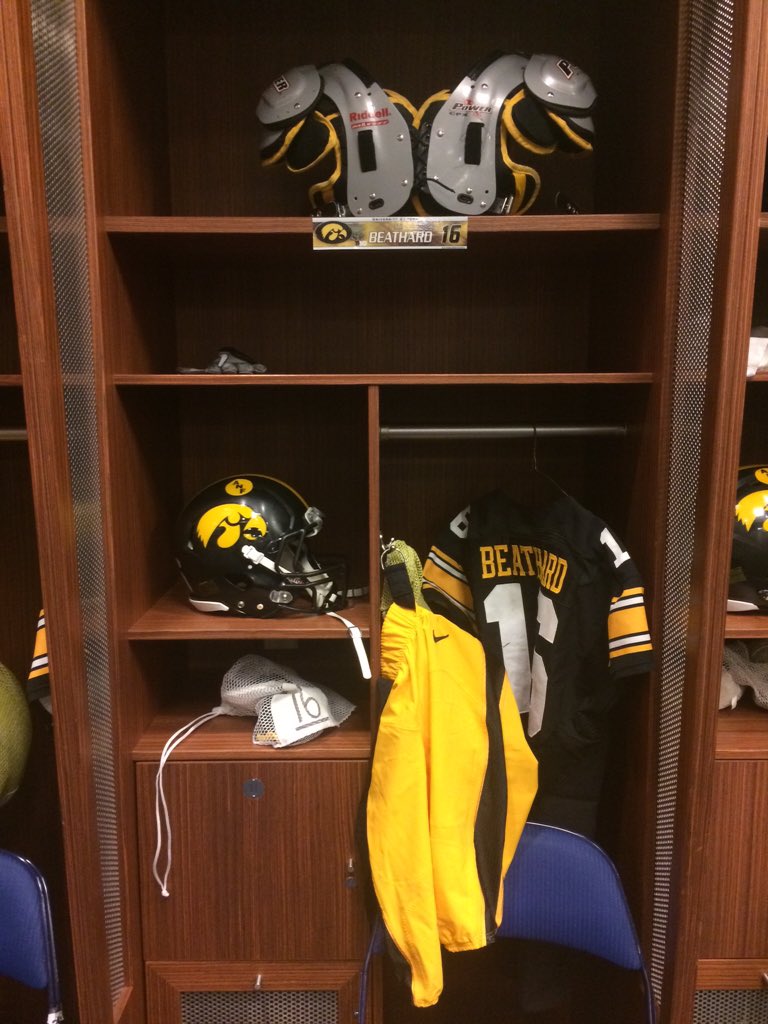 B1Gfootball's tweet photo. The @HawkeyeFootball locker room is set. #B1GFCG https://t.co/aM0cUNK5Gm