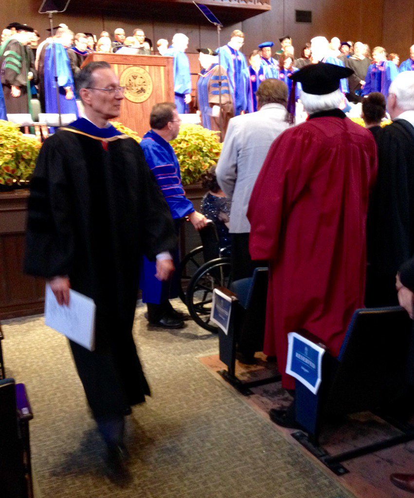 profdodd's tweet photo. Provost Joe Glover leads Platform Party from stage. #UFPrez @UF https://t.co/Qitd9op8GP