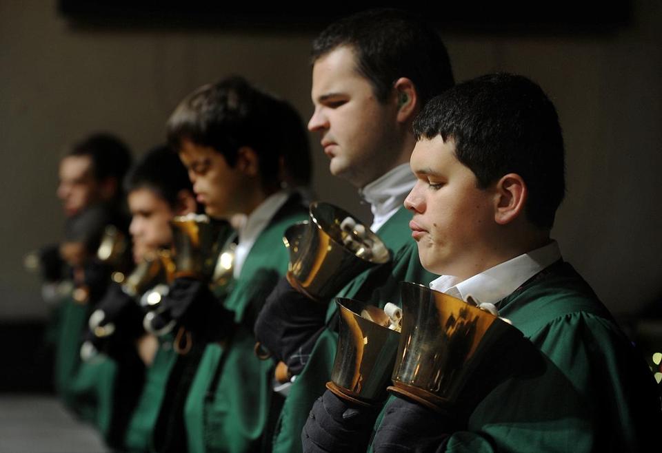 Mark your Calendar: Holiday concert lets Perkins students shine

bostonglobe.com/metro/regional…