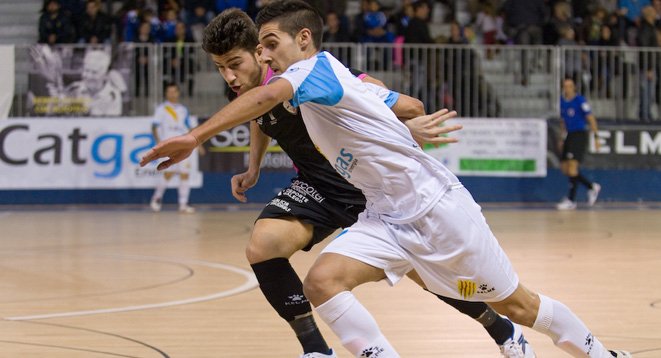 ligaprimefutsal's tweet photo. CRÓNICA | @Santiago_Futsal logra su primera victoria a domicilio a costa de @fsalagarcia https://t.co/UeVBYcFKMg https://t.co/Ur80UsG3HI