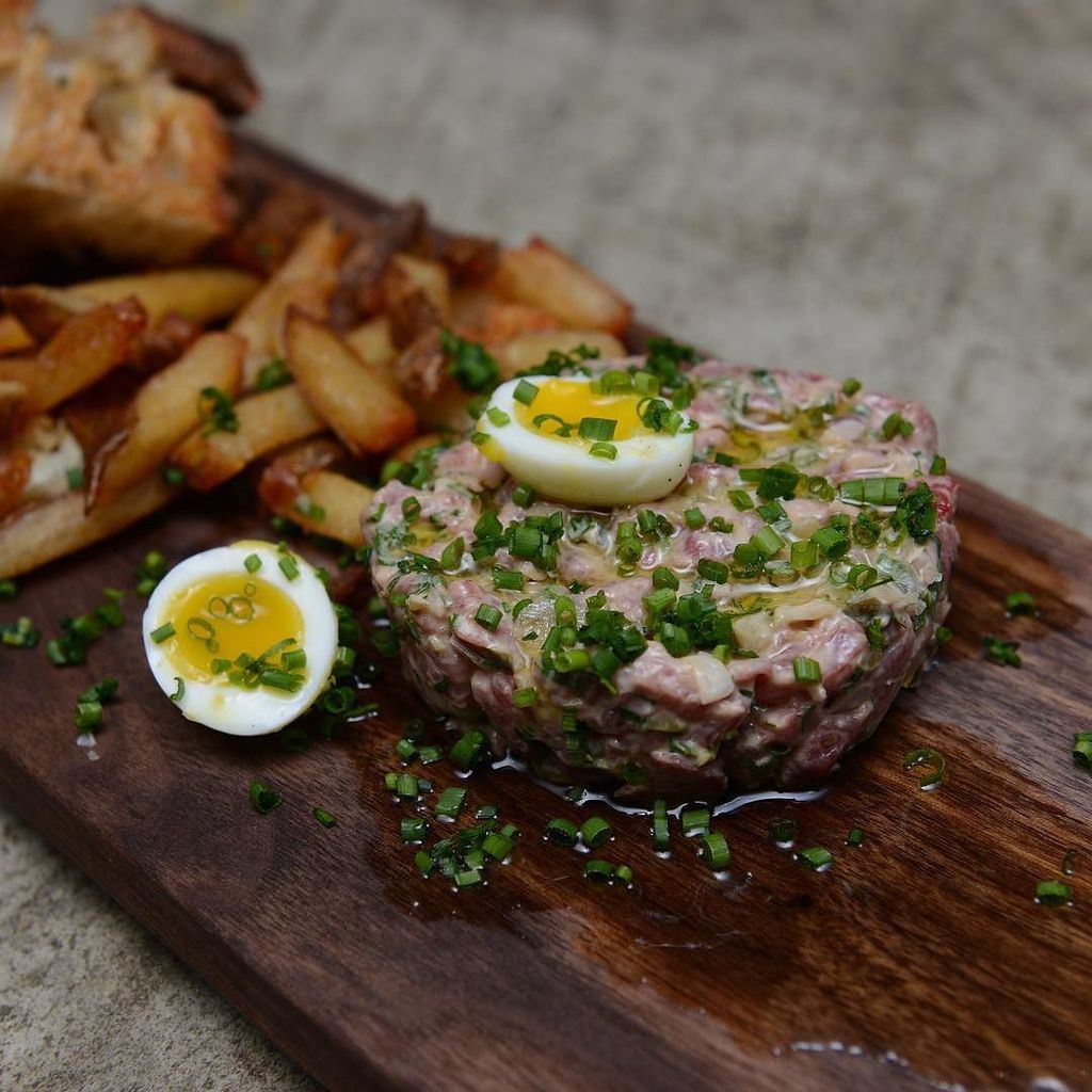 tdotSPOT's tweet photo. Photo by @6ixspot at @thegoodson_to #yum! https://t.co/8mfAhL7WYP https://t.co/AaZQ0QeV7V