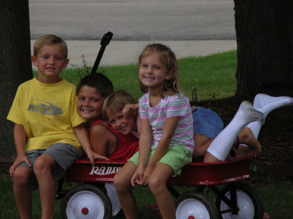 Happy birthday kyle! love you and miss you   