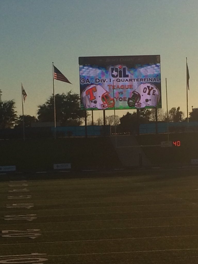 yoefootball's tweet photo. THE Cameron Yoemen have arrived. #neversatisfed https://t.co/YJBwo2EbmG