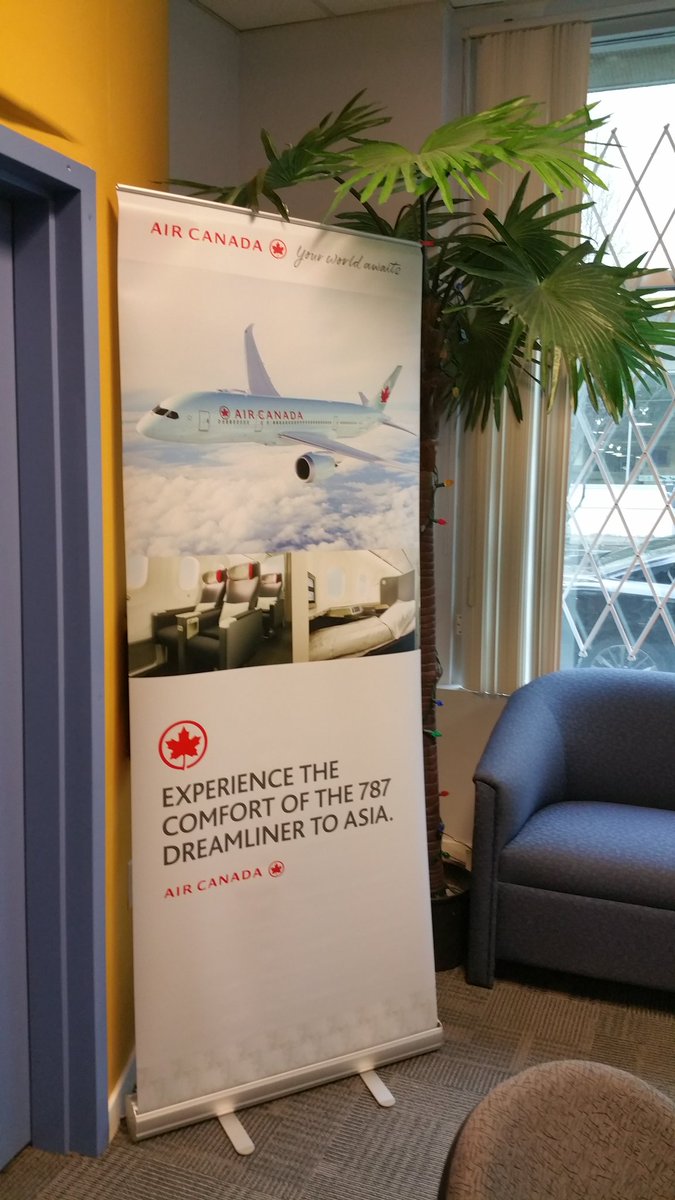 MariaLu_AC's tweet photo. Our #Dreamliner banner paired well with Christmas Trees! Discover more of our displays in Van #ACEverywhere https://t.co/J0LiEUag5u