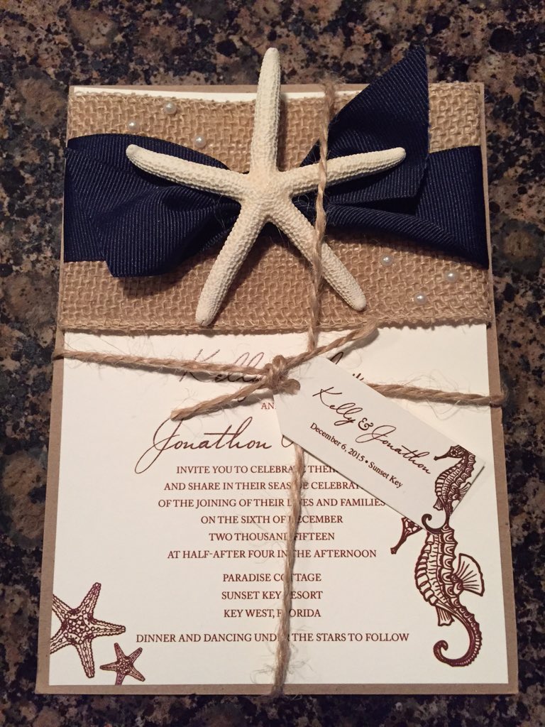 DestWedPro's tweet image. Did you know seahorses mate for life? #MrandMrsMillarKW #soromantic #matesforlife #swivelgroupevents #keywest