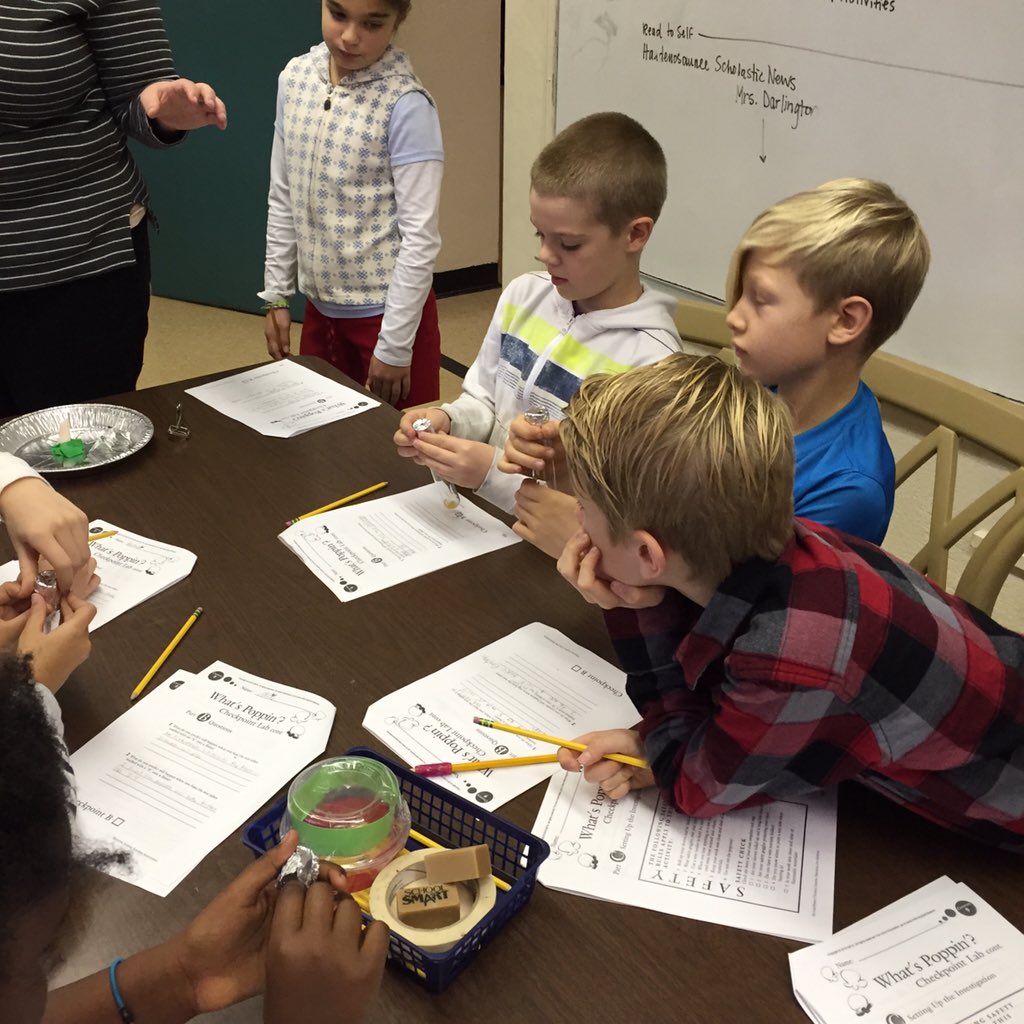 BelleShermanES's tweet image. Learning what makes popcorn pop @taracaiza class through experimental design @IthacaNYSchools @jenwilkie #EEE